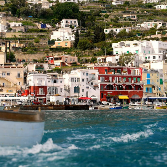 Visite de Capri en bateau depuis Naples avec arrêt de plongée libre | InStazione